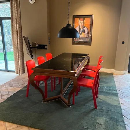 Grosse Loft Im Naturschutzgebiet Mit Eigenem Garten Appartamento *