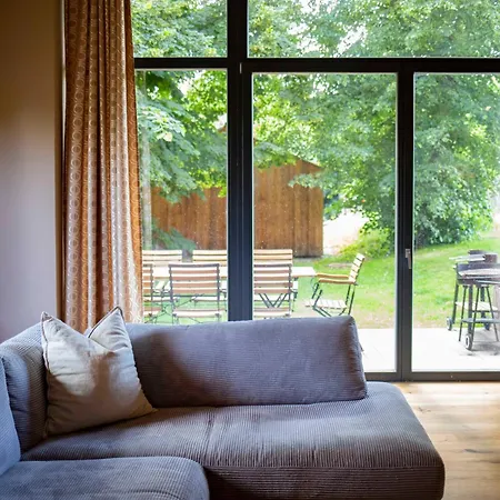 Grosse Loft Im Naturschutzgebiet Mit Eigenem Garten Appartamento