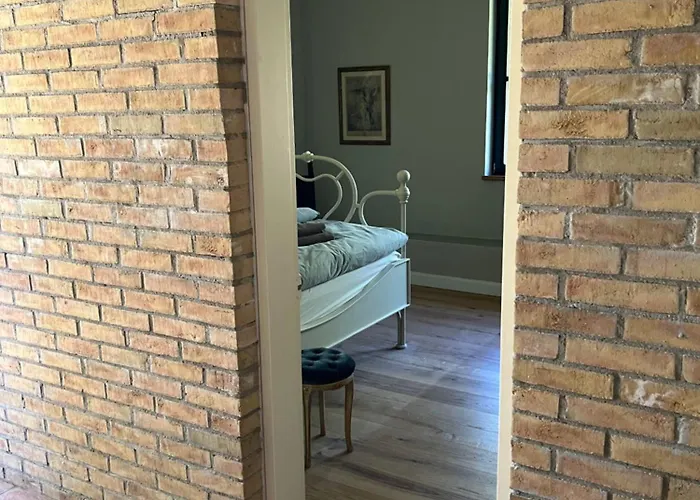 Grosse Loft Im Naturschutzgebiet Mit Eigenem Garten Lägenhet